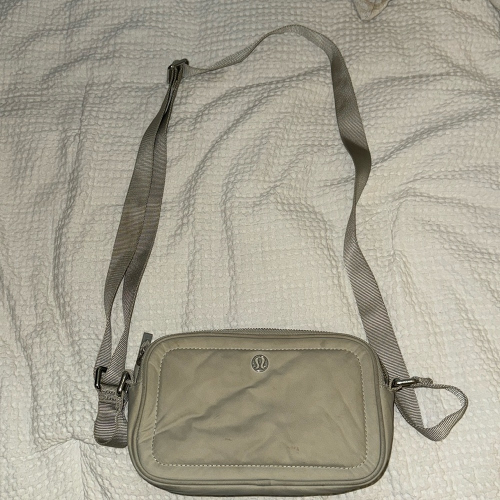 Lululemon camera bag